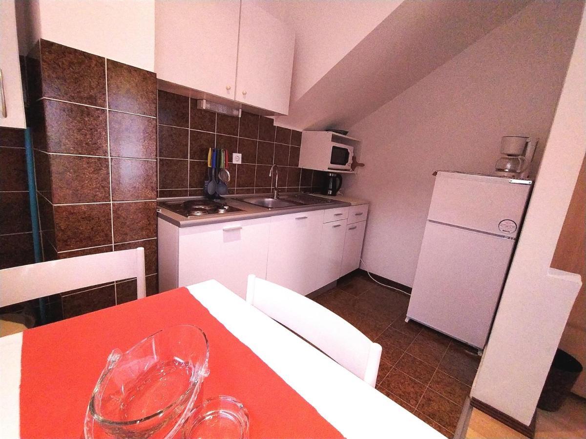 Apartments By The Sea Supetarska Draga - Donja, Rab - 2022 Esterno foto