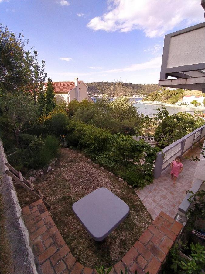 Apartments By The Sea Supetarska Draga - Donja, Rab - 2022 Esterno foto